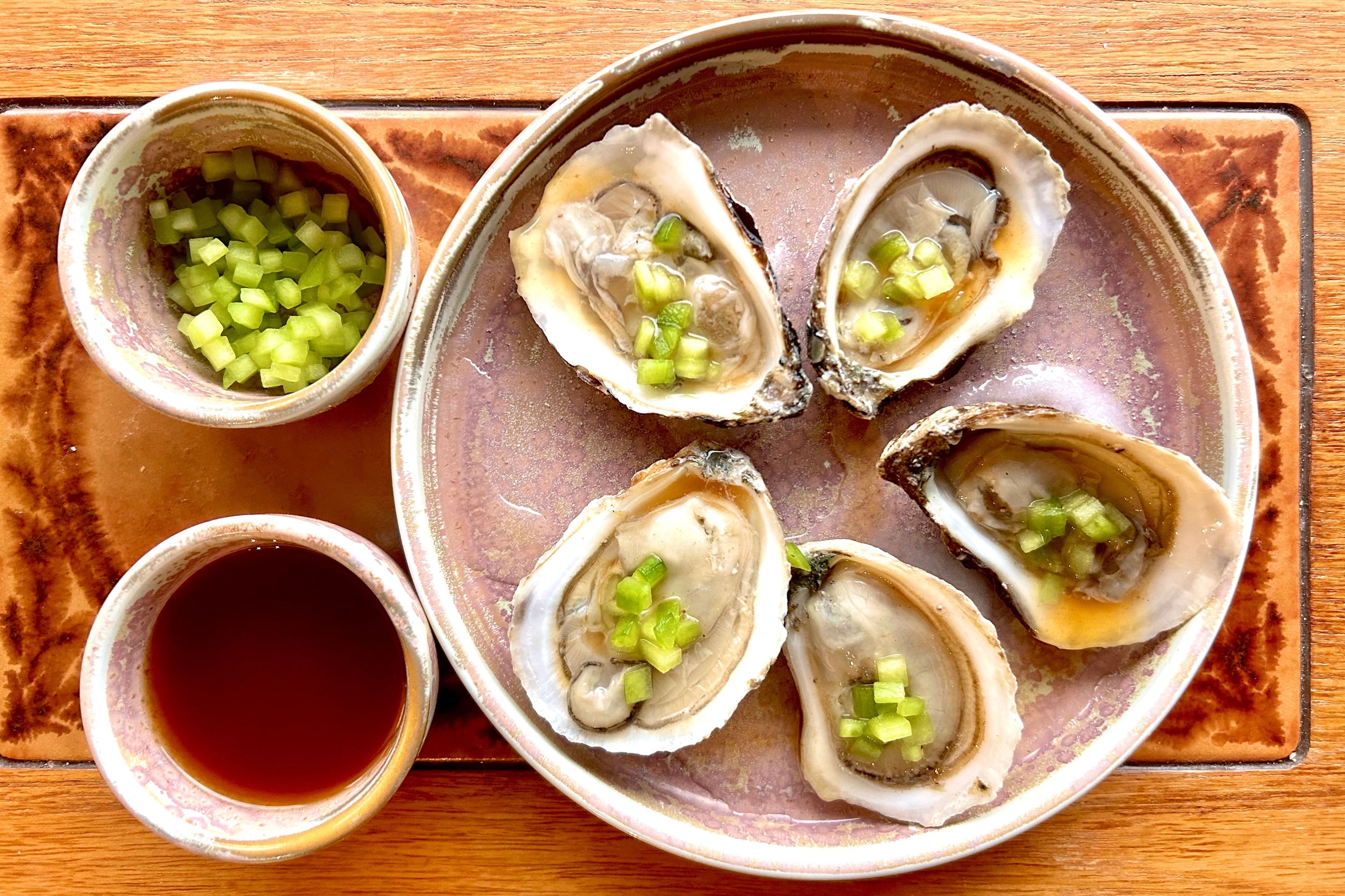 raw oysters served with mignonette